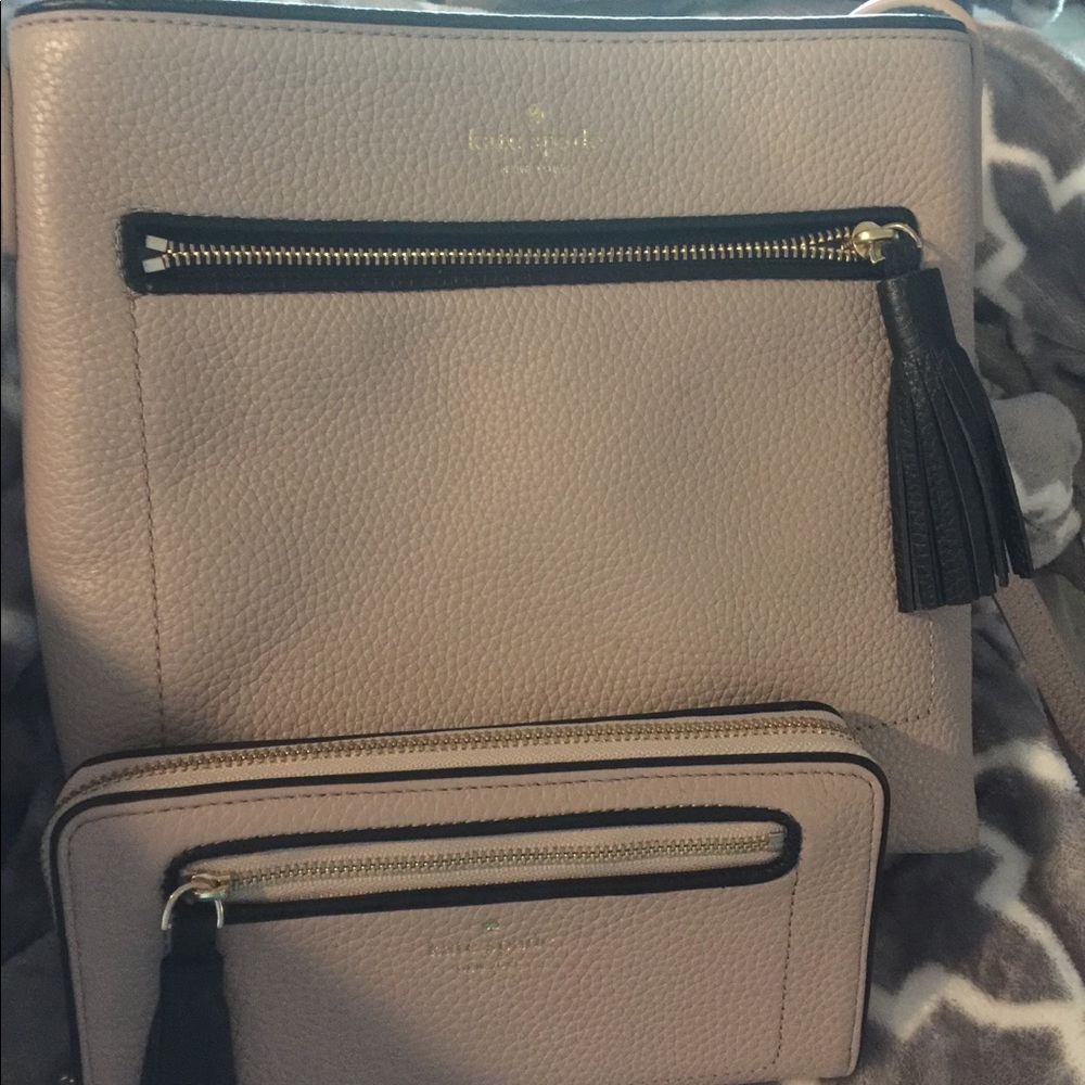 🚫SOLD🚫 Kate Spade crossbody purse and wallet